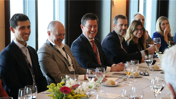 DCH inicia el año con un almuerzo exclusivo por su X aniversario reuniendo a la Junta Directiva, Consejo Asesor y Partners de España