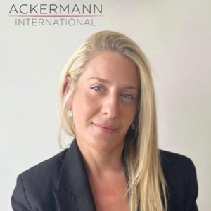 Luciana Bengardino (Gerente general mexico, Ackermann Internacional)