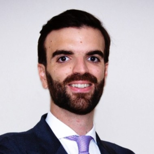 José Antonio Segovia (Senior Associate.- Employment and Benefits, Allen & Overy)