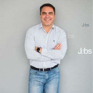 Paulo Yugovich (CEO, JOBS)