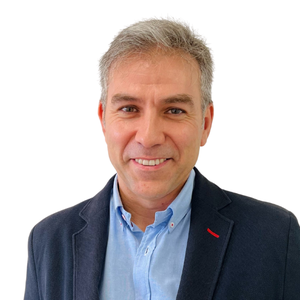 César Serrano (Manager Sales Engineering, LucaNet Iberia)